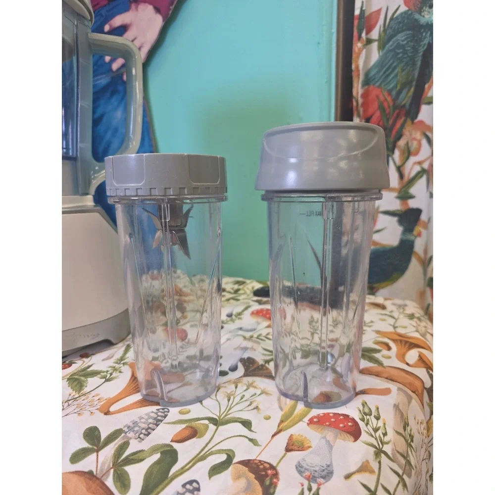 Ninja Kitchen System Pulse 700w 48oz Blender, White + 2 Cups With Lids